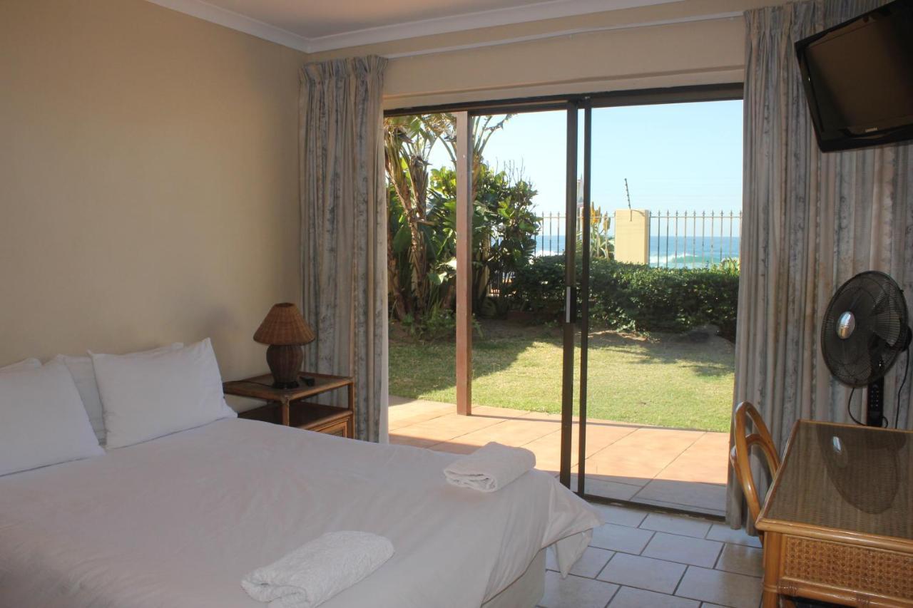 Glenashley Beach Accommodation - B&B And Backpackers Durban Extérieur photo